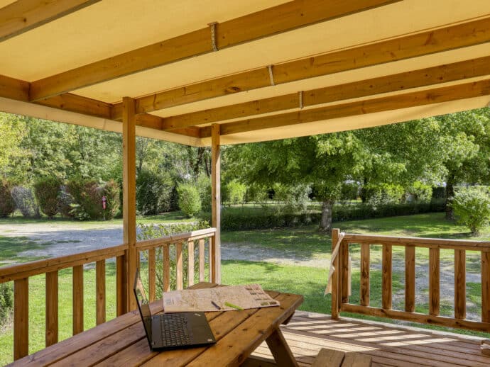 Mobil home confort plus au camping la Salvinie