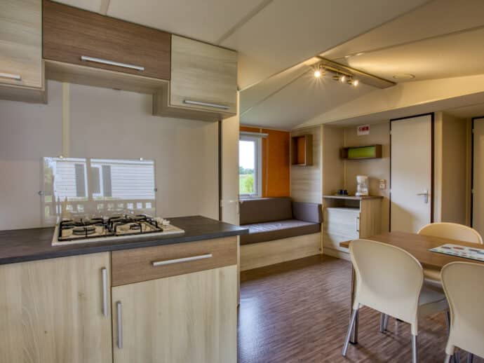 Mobil home confort plus au camping la Salvinie